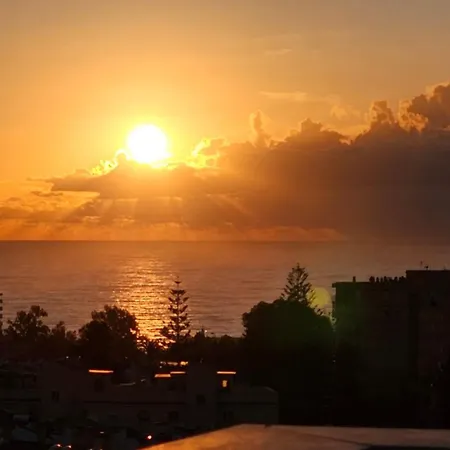 شقة Sunny Terrace توريمولينوس